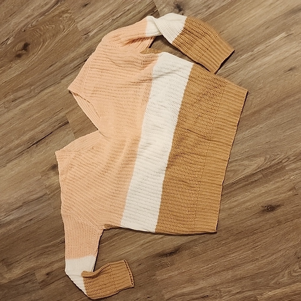 Pink sweater Euc. Knot chocolate and tan